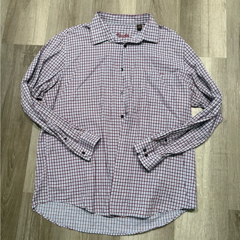 Tasso Elba Men's Red and White Checkered Shirt